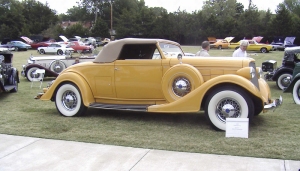 1935 Lincoln V12